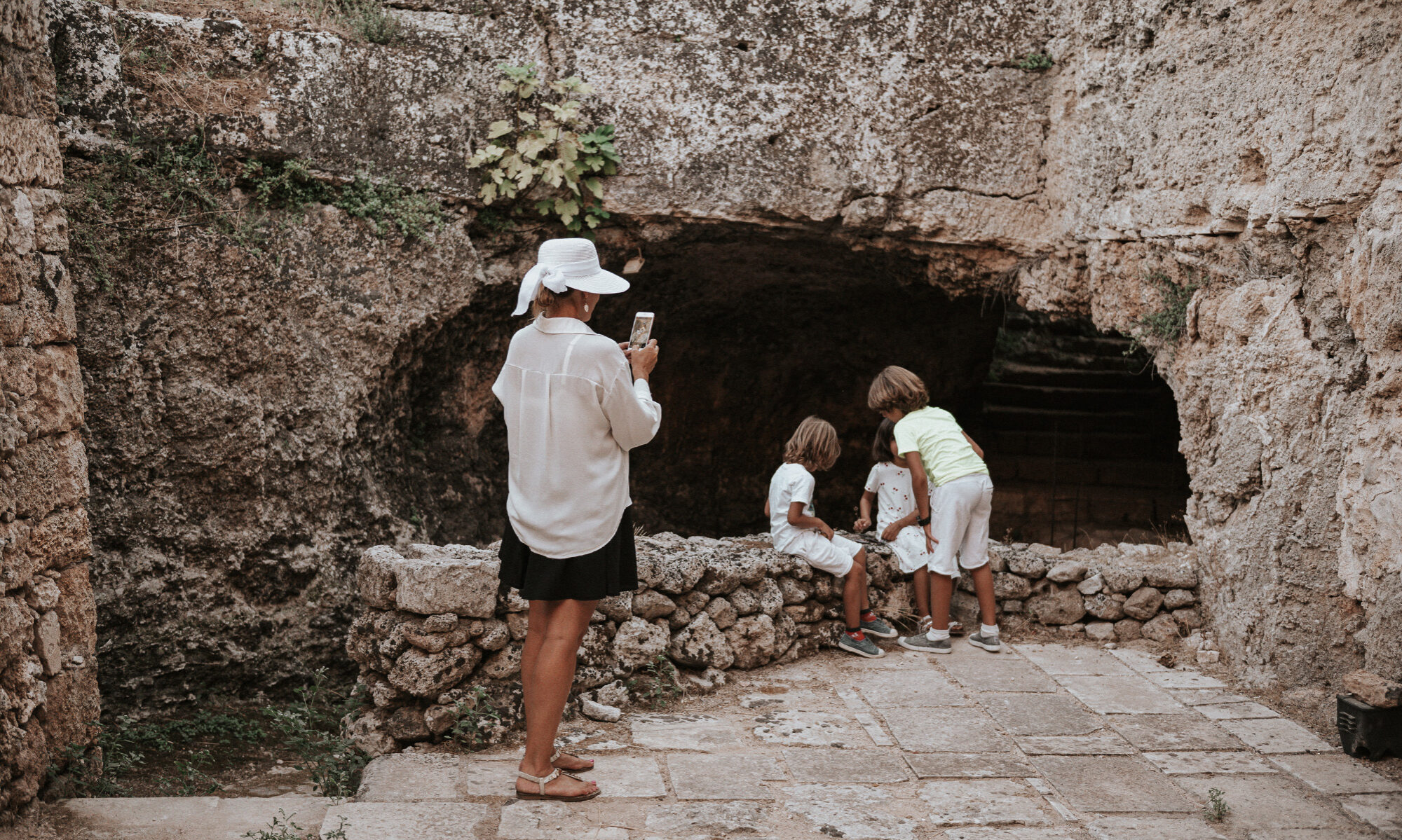 Grotte del passato che nascondo frantoi ipogei presenti a Masseria le Stanzie